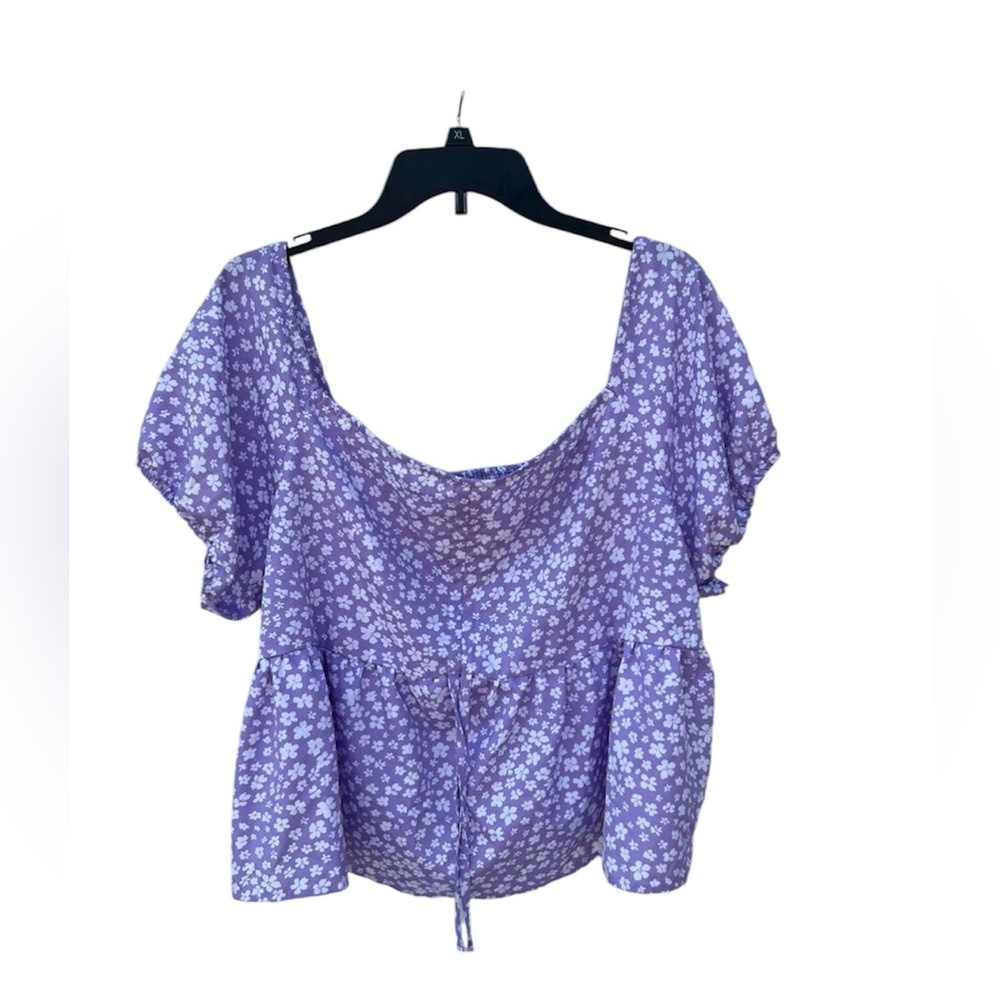 Women’s SHEIN cropped shirt